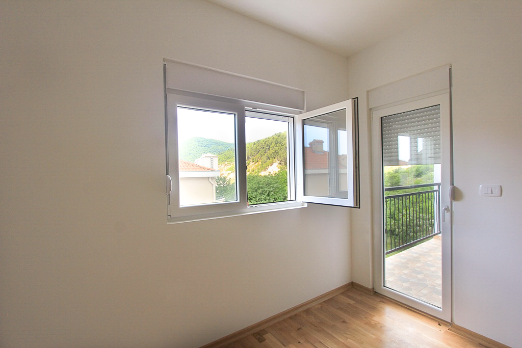 Apartments in a new building in Budva